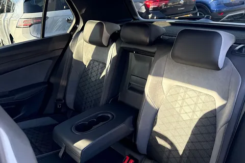 PF71LSK Volkswagen Golf 1.5 TSI R-Line 5dr Thumbnail #14