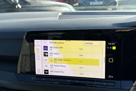 PF71LSK Volkswagen Golf 1.5 TSI R-Line 5dr Thumbnail #27