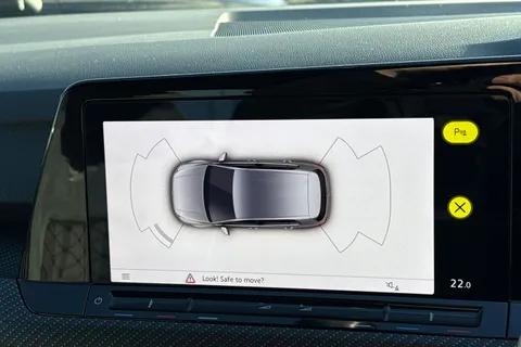 PF71LSK Volkswagen Golf 1.5 TSI R-Line 5dr Thumbnail #32