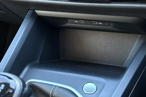 PF71LSK Volkswagen Golf 1.5 TSI R-Line 5dr Thumbnail #34