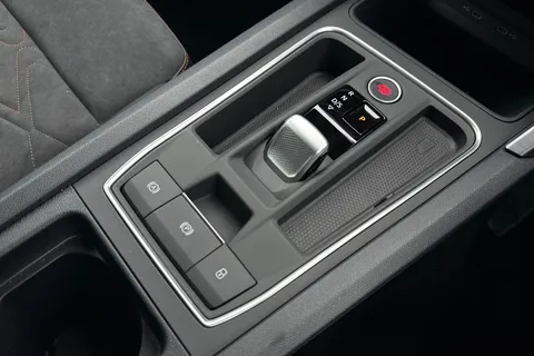 DK75VHZ SEAT Leon 1.5 eTSI MHEV FR Sport Estate 5dr Petrol Hybrid DSG Euro 6 (s/s) (150 ps) Thumbnail #23