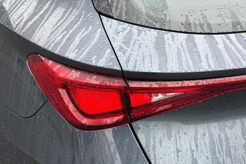 DK75VHZ SEAT Leon 1.5 eTSI MHEV FR Sport Estate 5dr Petrol Hybrid DSG Euro 6 (s/s) (150 ps) Thumbnail #28