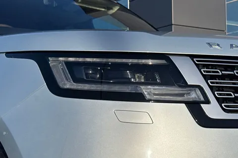 VA23NMJ Land Rover Range Rover P550e Autobiography 5dr Thumbnail #19