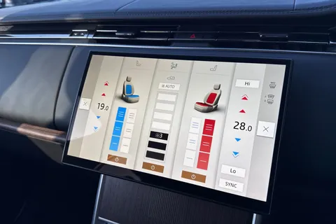 VA23NMJ Land Rover Range Rover P550e Autobiography 5dr Thumbnail #24