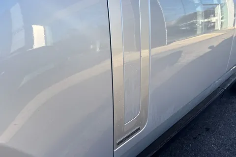 VA23NMJ Land Rover Range Rover P550e Autobiography 5dr Thumbnail #30