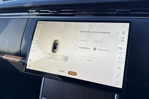 VA23NMJ Land Rover Range Rover P550e Autobiography 5dr Thumbnail #46