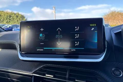 22 of 67 for PEUGEOT e-208 50kWh GT Premium Auto 5dr