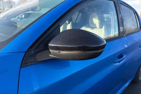 28 of 67 for PEUGEOT e-208 50kWh GT Premium Auto 5dr