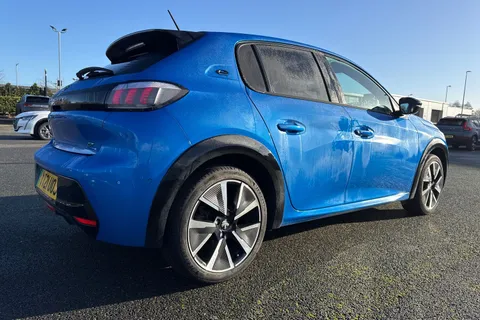 34 of 67 for PEUGEOT e-208 50kWh GT Premium Auto 5dr