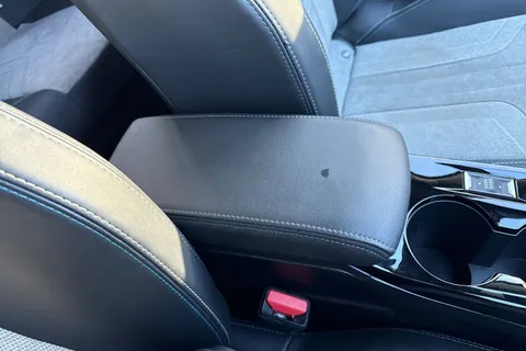 61 of 67 for PEUGEOT e-208 50kWh GT Premium Auto 5dr