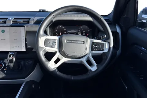 KW74FXV Land Rover Defender 110 3.0 D350 X-Dynamic HSE 5dr Thumbnail #17