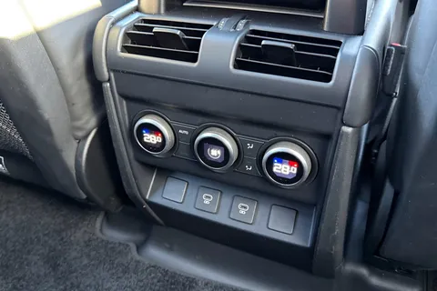 KW74FXV Land Rover Defender 110 3.0 D350 X-Dynamic HSE 5dr Thumbnail #20