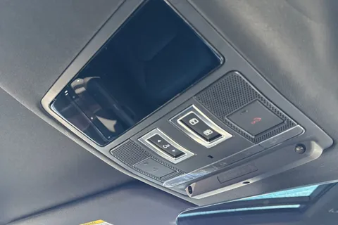 KW74FXV Land Rover Defender 110 3.0 D350 X-Dynamic HSE 5dr Thumbnail #25