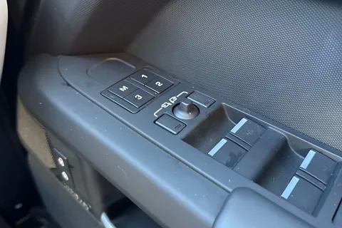 KW74FXV Land Rover Defender 110 3.0 D350 X-Dynamic HSE 5dr Thumbnail #27