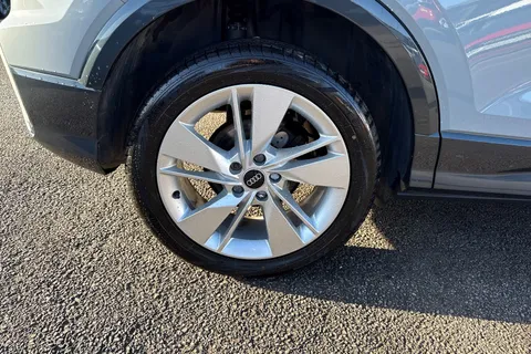 FV70PMY Audi Q2 S line 35 TFSI 150 PS S tronic Thumbnail #12