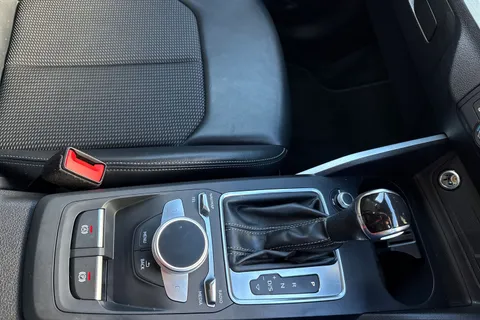 FV70PMY Audi Q2 S line 35 TFSI 150 PS S tronic Thumbnail #24