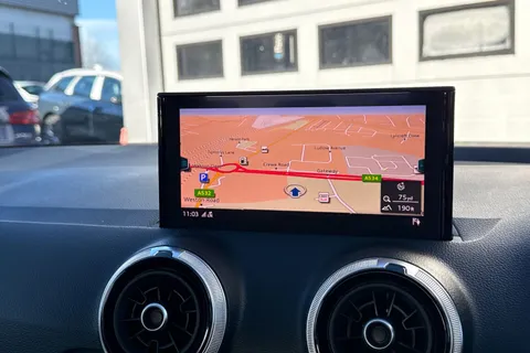 FV70PMY Audi Q2 S line 35 TFSI 150 PS S tronic Thumbnail #45