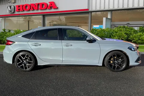 3 of 55 for HONDA CIVIC 2.0 eHEV Advance 5dr CVT