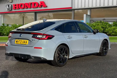 7 of 55 for HONDA CIVIC 2.0 eHEV Advance 5dr CVT