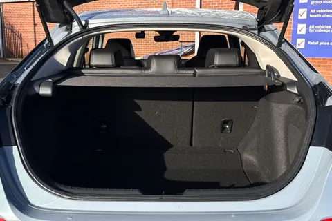 8 of 55 for HONDA CIVIC 2.0 eHEV Advance 5dr CVT