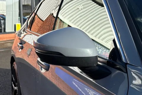 10 of 55 for HONDA CIVIC 2.0 eHEV Advance 5dr CVT