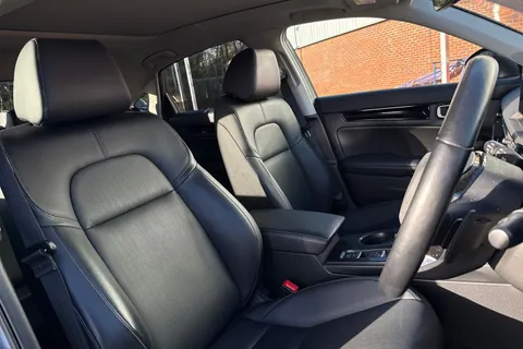 23 of 55 for HONDA CIVIC 2.0 eHEV Advance 5dr CVT