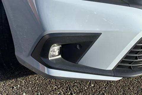 32 of 55 for HONDA CIVIC 2.0 eHEV Advance 5dr CVT