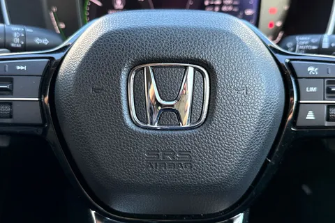 34 of 55 for HONDA CIVIC 2.0 eHEV Advance 5dr CVT