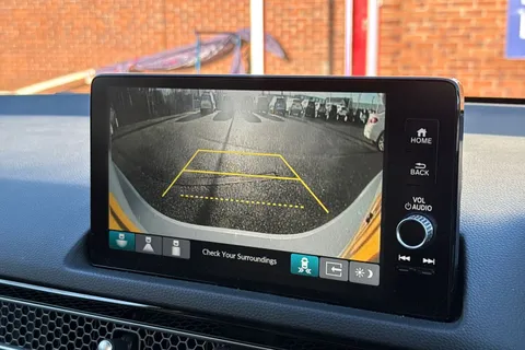 47 of 55 for HONDA CIVIC 2.0 eHEV Advance 5dr CVT