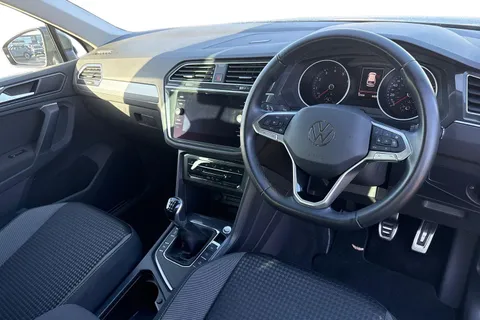 ML22HHF Volkswagen Tiguan 1.5 TSI Active 5dr **ELECTRIC TAILGATE** Thumbnail #8