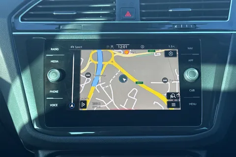 ML22HHF Volkswagen Tiguan 1.5 TSI Active 5dr **ELECTRIC TAILGATE** Thumbnail #12