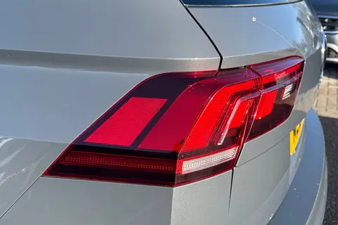 ML22HHF Volkswagen Tiguan 1.5 TSI Active 5dr **ELECTRIC TAILGATE** Thumbnail #16