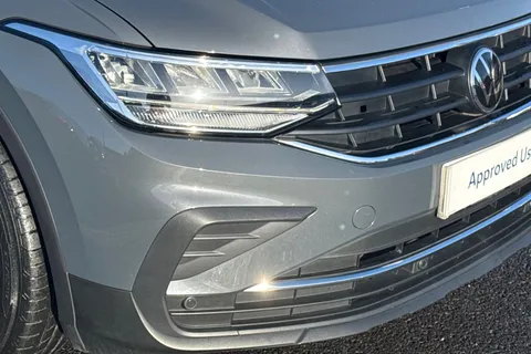 ML22HHF Volkswagen Tiguan 1.5 TSI Active 5dr **ELECTRIC TAILGATE** Thumbnail #17