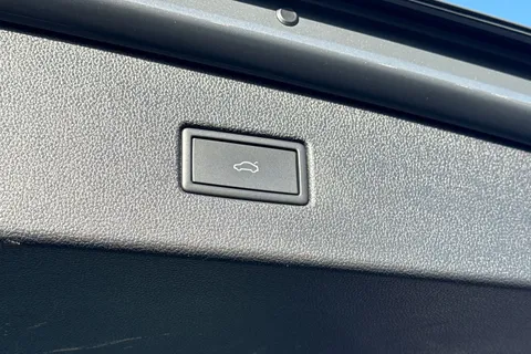 ML22HHF Volkswagen Tiguan 1.5 TSI Active 5dr **ELECTRIC TAILGATE** Thumbnail #26