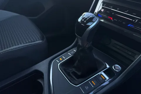 ML22HHF Volkswagen Tiguan 1.5 TSI Active 5dr **ELECTRIC TAILGATE** Thumbnail #36