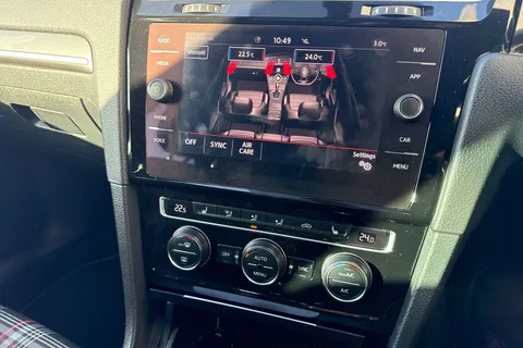 21 of 62 for VOLKSWAGEN GOLF 2.0 TSI GTI 5dr