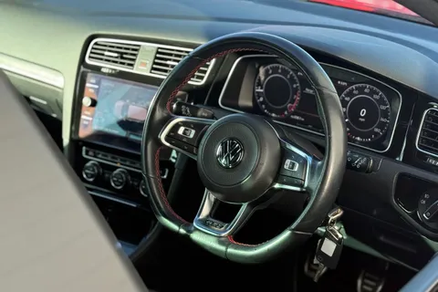 55 of 62 for VOLKSWAGEN GOLF 2.0 TSI GTI 5dr