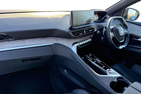 KS23CEN PEUGEOT 3008 1.2 PureTech GT EAT Euro 6 (s/s) 5dr Thumbnail #16