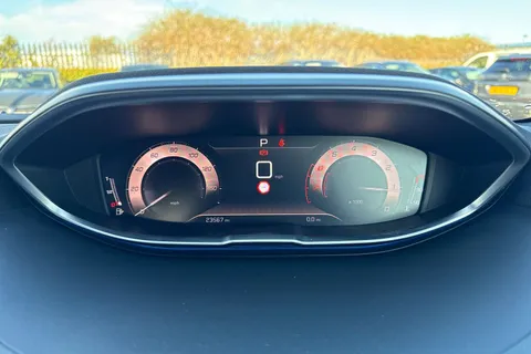 KS23CEN PEUGEOT 3008 1.2 PureTech GT EAT Euro 6 (s/s) 5dr Thumbnail #39