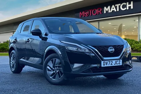 DV72JCZ Nissan Qashqai 1.3 DIG-T MHEV Acenta Premium Euro 6 (s/s) 5dr Thumbnail #2