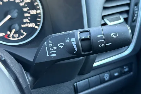 DV72JCZ Nissan Qashqai 1.3 DIG-T MHEV Acenta Premium Euro 6 (s/s) 5dr Thumbnail #38