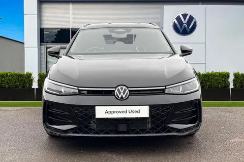 KP75LNM Volkswagen Passat 1.5 eTSI R-Line 5dr DSG Thumbnail #5