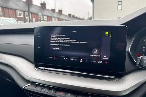 30 of 48 for SKODA OCTAVIA 1.4 TSI iV SE Technology DSG 5dr