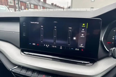 35 of 48 for SKODA OCTAVIA 1.4 TSI iV SE Technology DSG 5dr