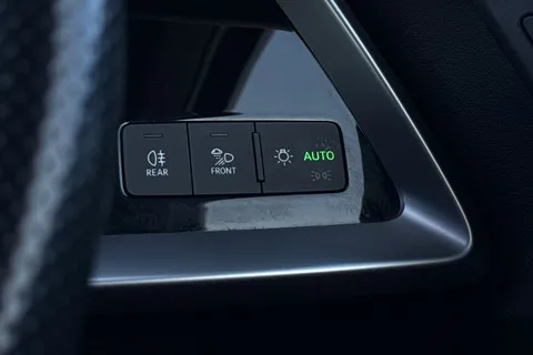 GF21CXX Audi A3 S line 35 TFSI 150 PS S tronic Thumbnail #44