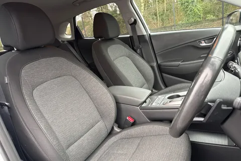 23 of 53 for HYUNDAI KONA 150kW Premium 64kWh 5dr Auto