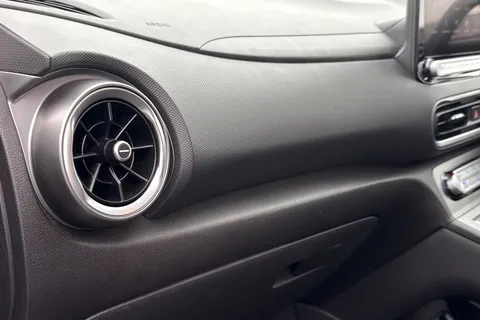 33 of 53 for HYUNDAI KONA 150kW Premium 64kWh 5dr Auto