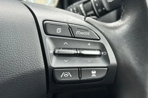 37 of 53 for HYUNDAI KONA 150kW Premium 64kWh 5dr Auto