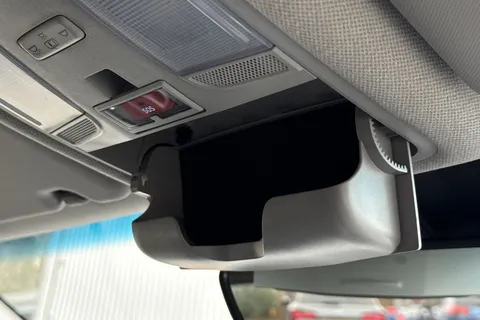 43 of 53 for HYUNDAI KONA 150kW Premium 64kWh 5dr Auto