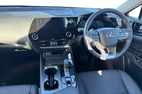 AK74KZT Lexus Nx 2.5 350h E-CVT FWD Euro 6 (s/s) 5dr Thumbnail #19